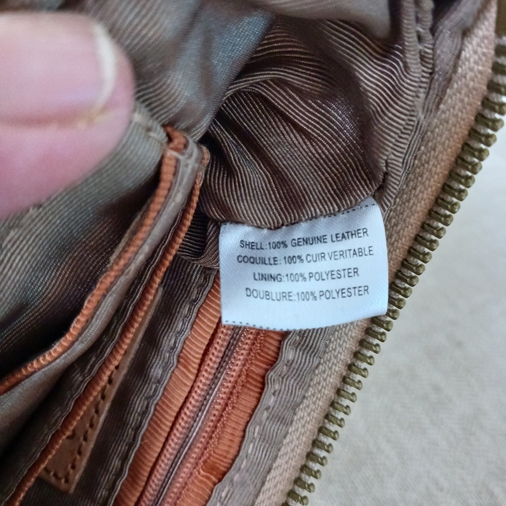Hobo Women's Tan Metallic Gold Leather  Wristlet - Picture 7 of 9